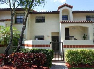 709 Republic Ct, Deerfield Beach, FL 33442