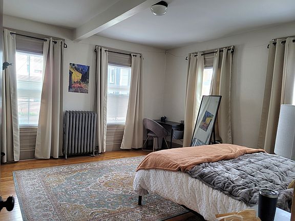 4th image of 20 Hill St #1