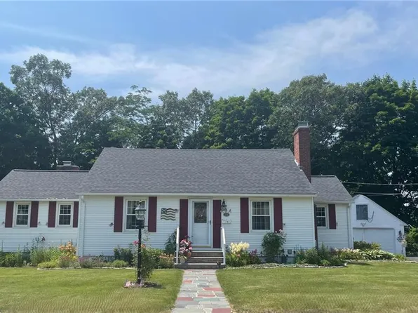 21 Tilton St, West Warwick, RI 02893