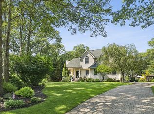 1 Alexis Ln, Speonk, NY 11972