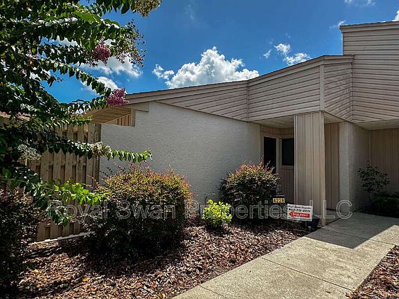2nd image of 4228 Oak Loop #41