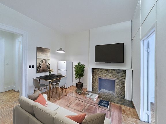 2nd image of 228 W 72nd St APT 4