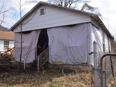 8 127th St, Charleston, WV, 25315