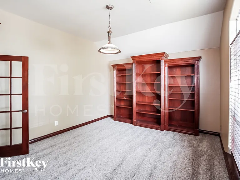 17100 Holly Burn Cir — Photo 7
