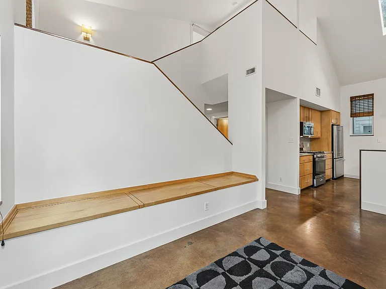 2214 Iva Ln #B — Photo 9