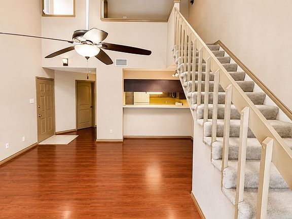 4th image of 10527 Perrin Beitel Rd APT D206