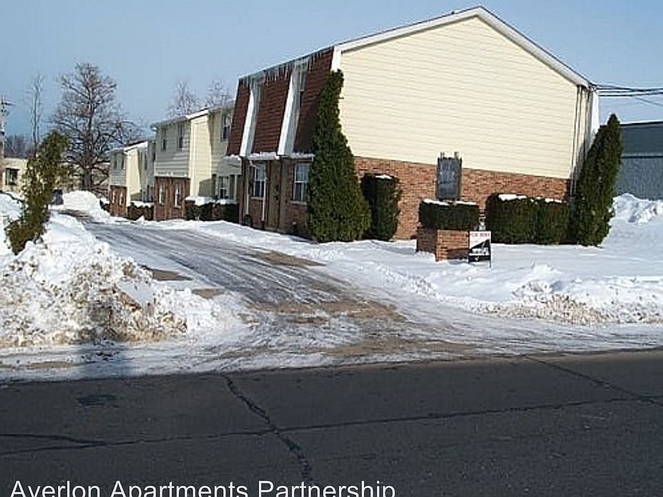 1st image of 104 Averlon Ave