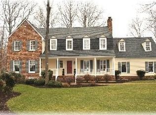 2232 Heathland Dr, Midlothian, VA 23113