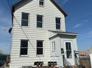 420 Short Beach Rd, East Haven, CT 06512
