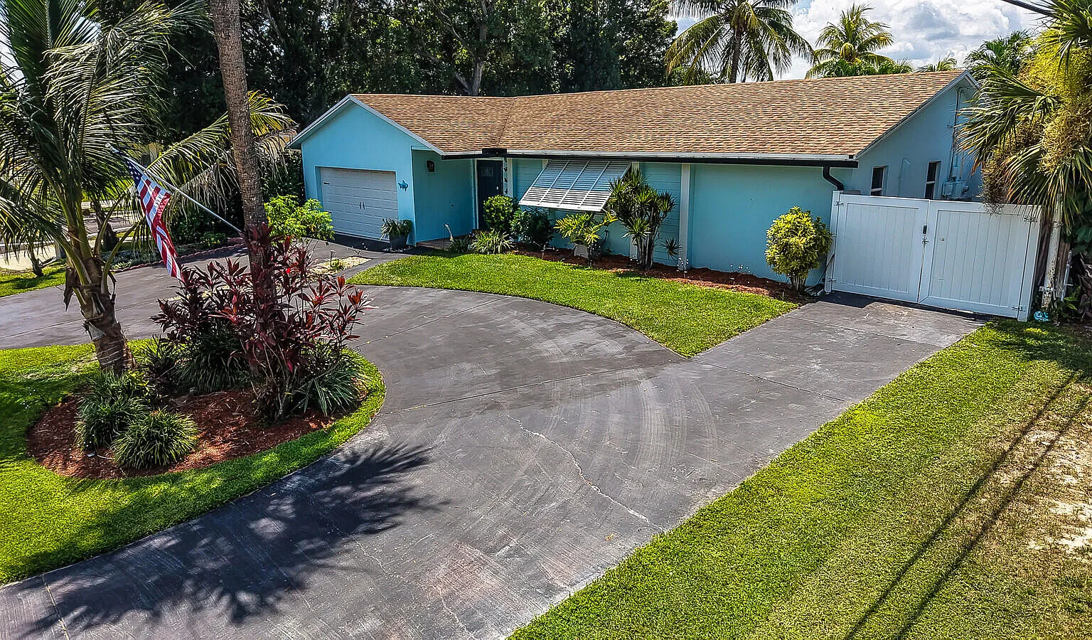 4 bed, 3.0 bath, 2400 sqft, $12,000 — Photo 1