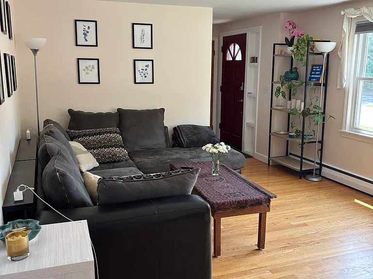 29 Alden Cir — Photo 6