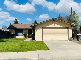 1687 Holland Ave, Clovis, CA