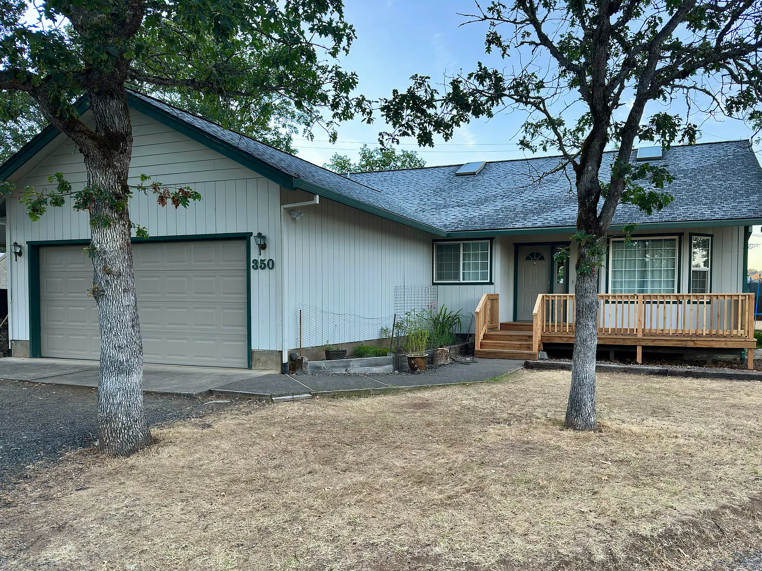 350 Walnut Lane — Photo 1