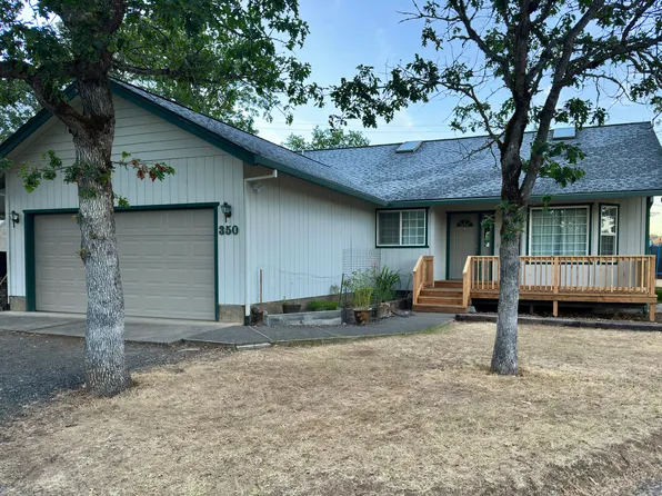 350 Walnut Ln, Shady Cove, OR 97539