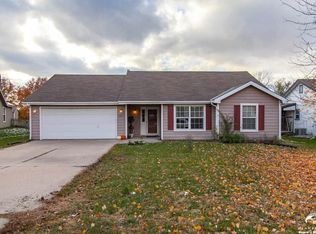 1021 Home Cir, Lawrence, KS 66046