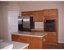 3rd image of 1814 Highland Oaks Blvd