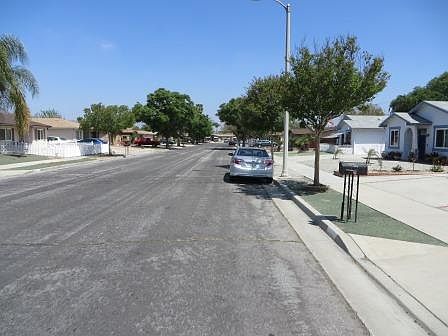 4th image of 584 Toledo Dr