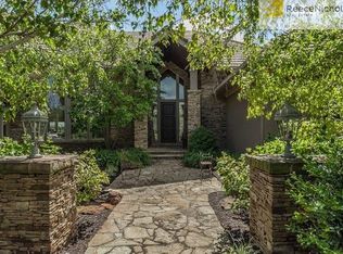 13721 Horton Dr, Overland Park, KS 66223