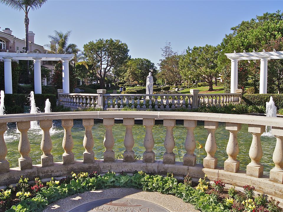 1st image of 7285 Calabria Ct Unit 18