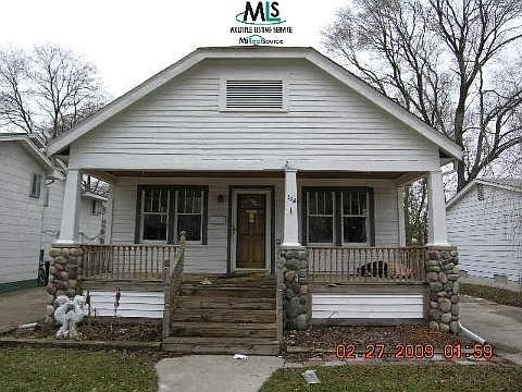 1st image of 112 S Highland St