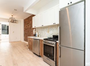 230 Schaefer St #1B, Brooklyn, NY 11207