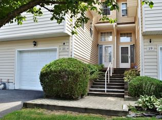 21 Rhea Run, Newton, NJ 07860