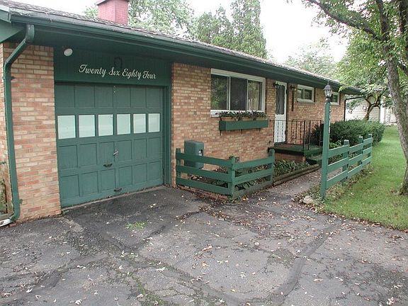 2nd image of 2684 Rockwood Dr