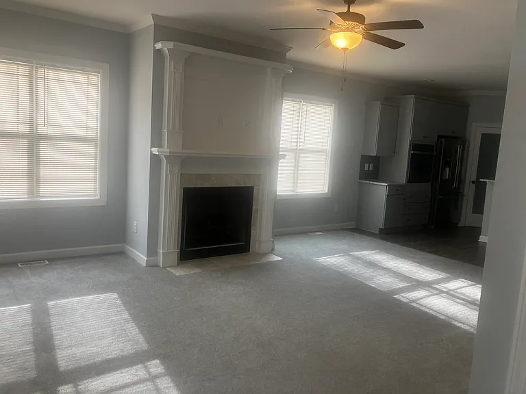 60 Diamond Hill Cir — Photo 3