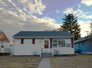 605 4th St NE, Sidney, MT 59270