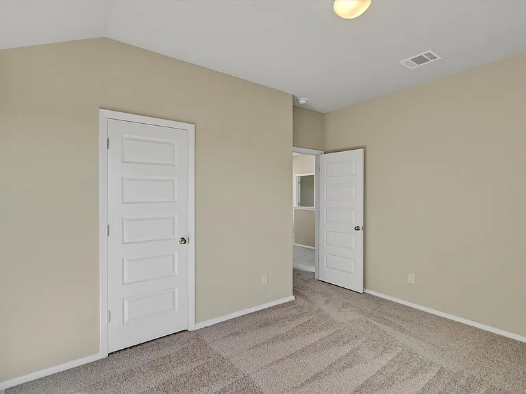 235 Trailside Ln — Photo 15