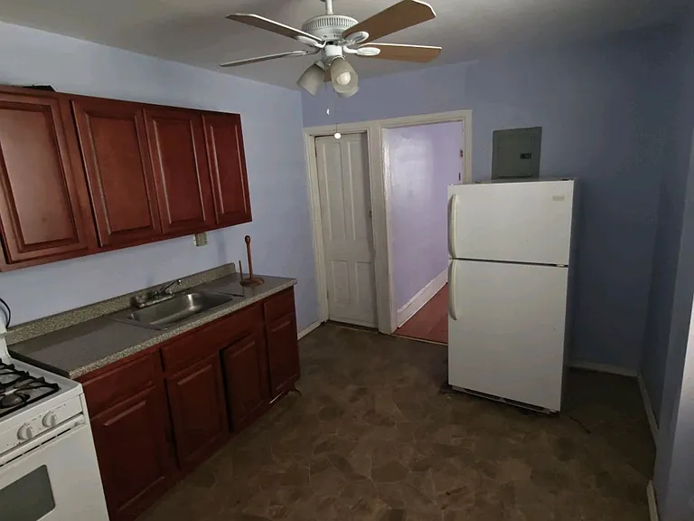 1163 S Cleveland St #A — Photo 12