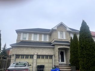 102 William Booth Ave, Newmarket, ON L3X 3B1