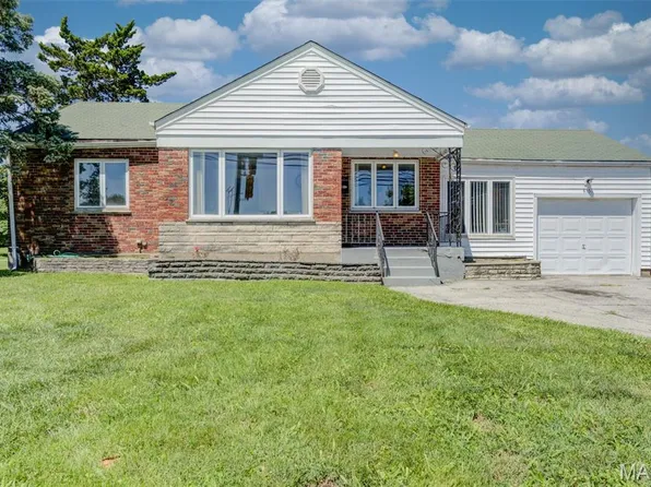 8351 S Laclede Station Rd, Saint Louis, MO 63123