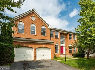 687 Holly Crest Dr, Culpeper, VA 22701