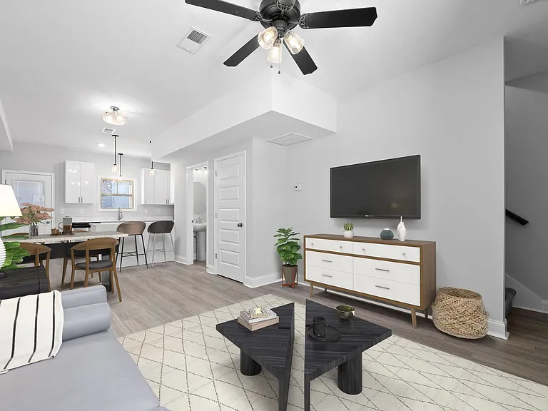 360 Luxury Townhomes — Photo 6