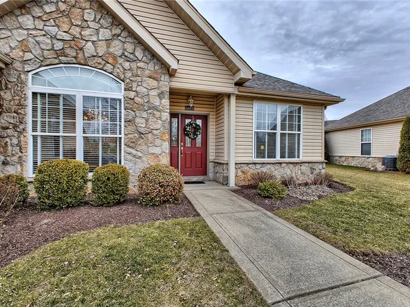 6015 Triple Crown Cir, Greensburg, PA 15601