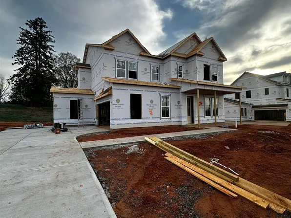 606 Timber Grove Dr, Simpsonville, SC 29681