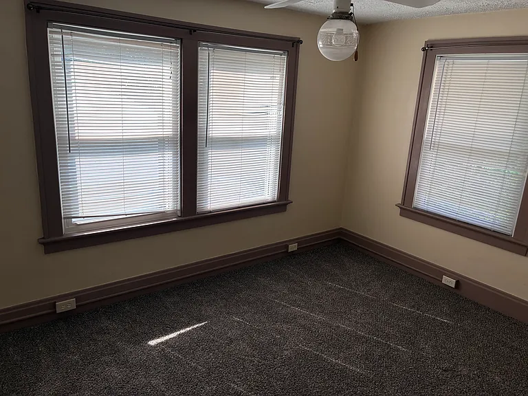 1718 Glen Parker Ave — Photo 7