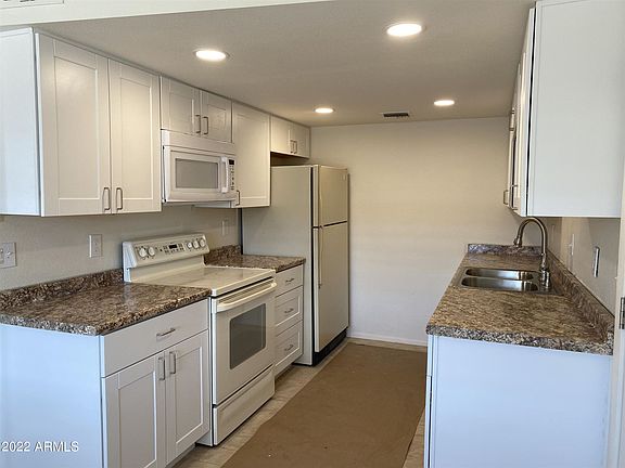 5th image of 9654 W Cinnabar Ave APT A