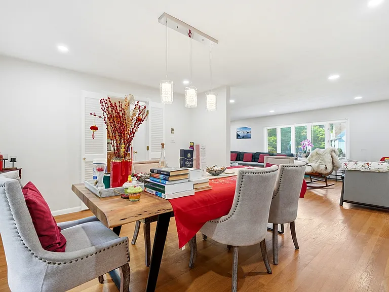 6 Saddle Club Rd — Photo 14