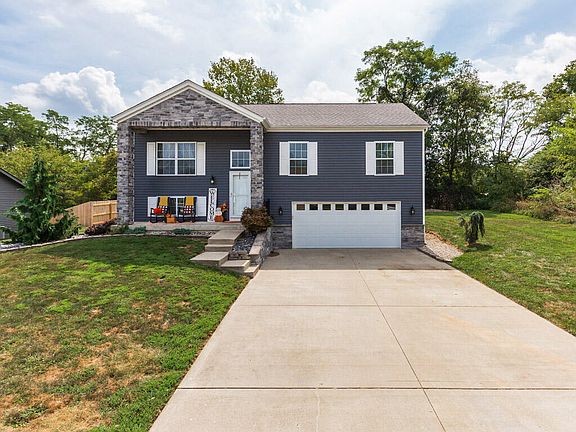 2nd image of 126 Sheffield Dr