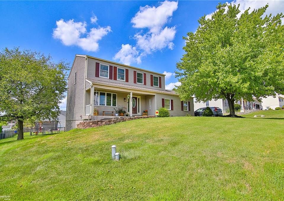 424 Golden Dr, Blandon, PA 19510 Zillow
