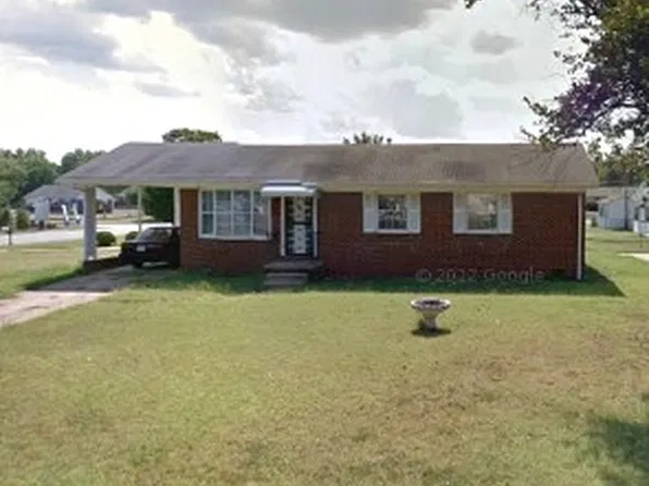 4804 Thornhurst St, Richmond, VA 23223