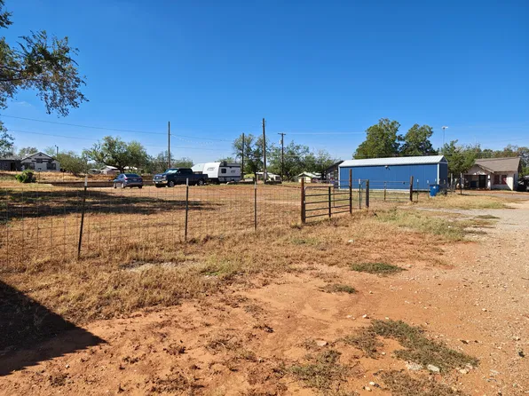 111 W Arkansas Ave, Sweetwater, TX 79556