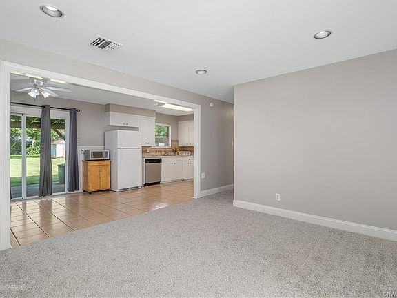 5th image of 4207 Kenny St