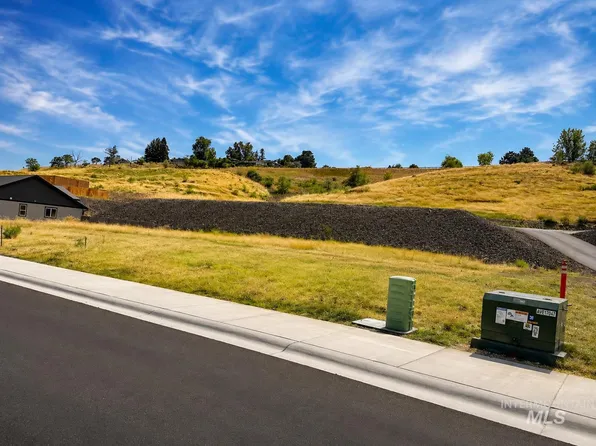 1673 Bennett Hill Dr, Clarkston, WA 99403