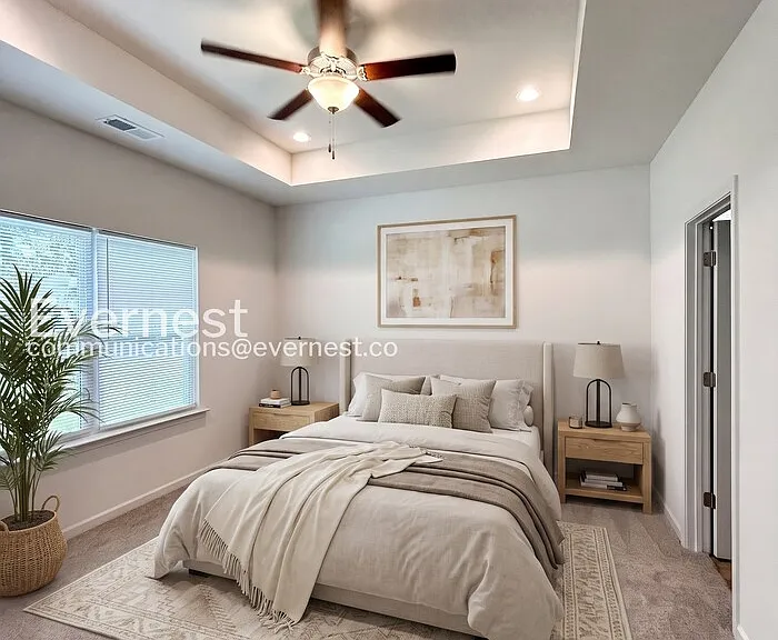 1808 Hemlock Ave — Photo 3