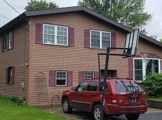 7165 N Division Street Rd, Auburn, NY 13021