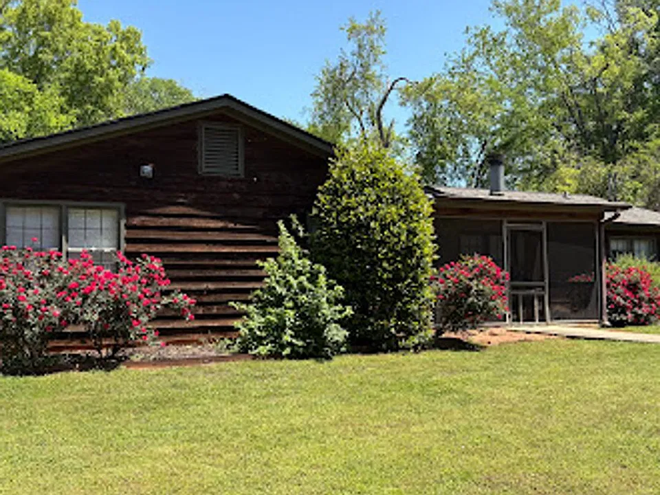 440 Yonah Ave