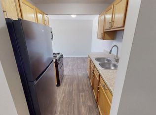Dundee Pines Apartments, Dundee, MI 48131